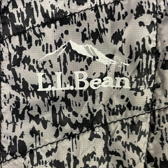 LL Bean Puffer Vest Women's XLP Petite Gray Camo Primaloft Packaway Packable - Picture 4 of 12